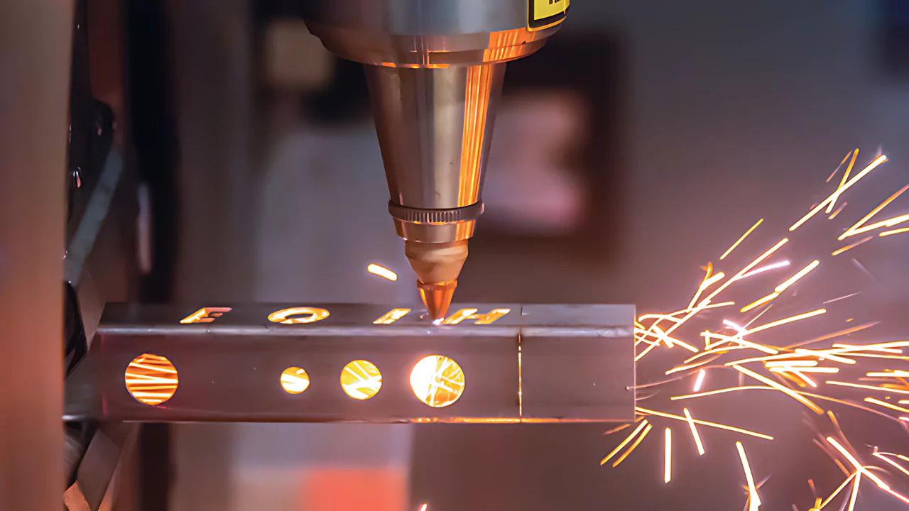 Benefits of Using Longxin’s Fiber Laser Tube Cutting Machines