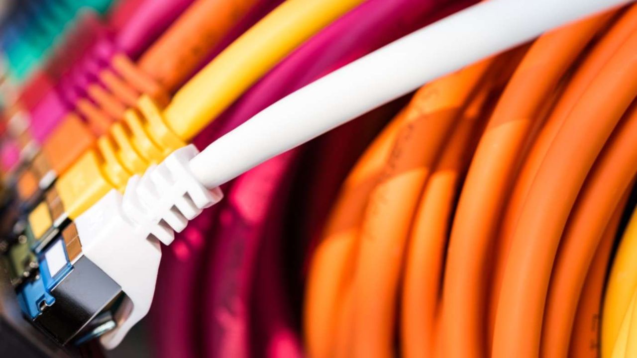 How Do Cat. 7 S/FTP Cables Improve Network Reliability